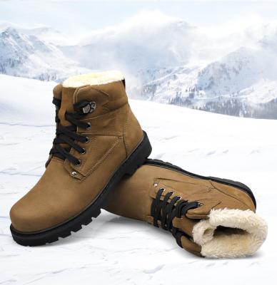 China Fashion trend wholesale cheap hot sale winter warm non-slip outdoor boots for men for sale