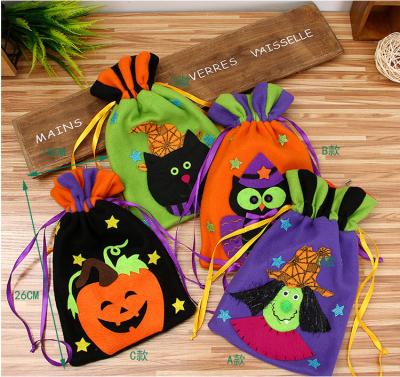 China Halloween Pumpkin Candy Bag Cardboard Images Non-woven Black Cat Spider Skeleton Human Skeleton Magician for sale