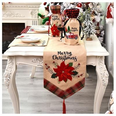 China Polyester Christmas Decorations Party Celebrations Table Cover for sale