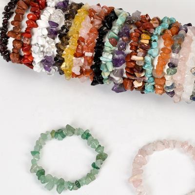 China Irregular Stone Chip Bracelets & Bangles Chip Colorful Healing Gravel Crystal Gemstone Summer Bohemian Wholesale Natural Stone for sale