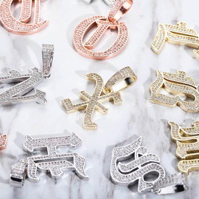 China Wholesale Custom Custom Diamond A-Z Letter Initial Necklace Diamond Letters Chain Necklace Hiphop Alphabet Zircon Pendant for sale