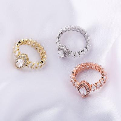 China New FASHIONABLE Iced Out High Quality Cubic Zircon Ring Copper Inlay Zircon Ring Gifts Shape Rings Jewelry For Women for sale