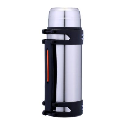 China Thermo Flasks Fitness Sustainable 64oz Vacuum Sports Bottle Stainless Steel Water Bottle With Custom Logo for sale