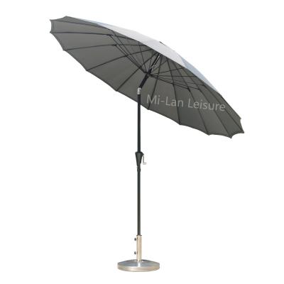 China Modern 2.7m Parasol Tilting Outdoor Restaurant Patio Beach Table Umbrellas Garden With Crank Handle for sale