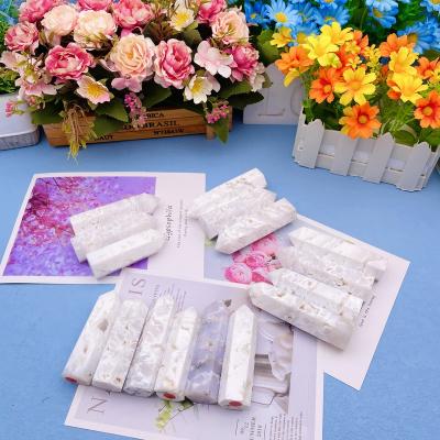 China High Quality Natural Point Wholesale Crystal Crafts Tower of Europe Crystal Tower Healing White Agate Tower for sale