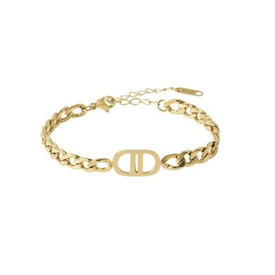 China FASHIONABLE Korean version of the indifferent 18K gold 18K gold pig nose double D Insist thick chain bracelet simple stainless steel bracelet for sale