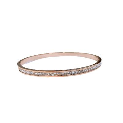 China FASHIONABLE Korean Version Oval Plated Exquisite Single Row Zircon Bangle Stainless Steel Bangle 18K Rose Gold Fashion Jewelry for sale