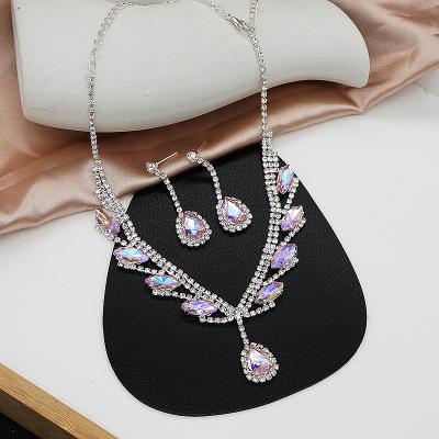 China Crystal Two-Piece Earring And Pendant CLASSIC Bridal Necklace Set With Clavicle Chain Zircon Jewelry Sets Wedding Jewelry Sets for sale