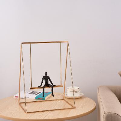 China Minimalist European style creative modern home sculpture figure swing ornaments interior decoration resin crafts for sale