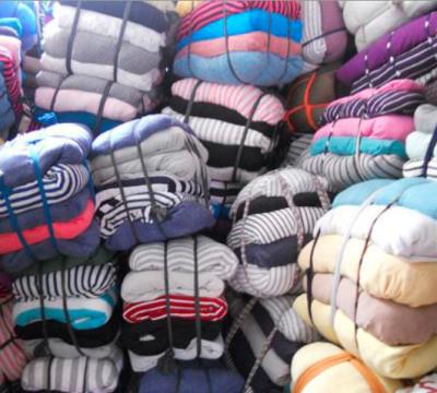 China Wholesale good quality used casual wear second hand clothes shoes and clothing bags for sale