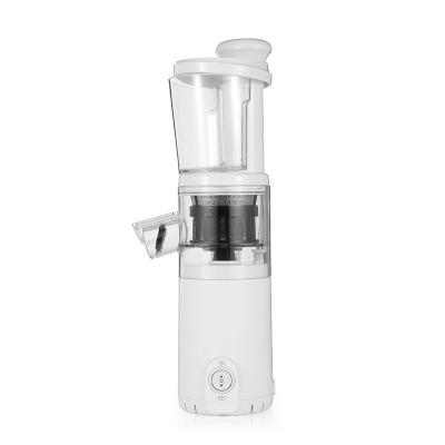 China Outdoor Electric Portable Mini Blender Rechargeable Cold Press Fruit Juicer Slow Blender for sale