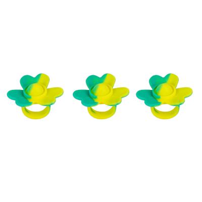 China Popular Food Grade BPAFre Flower Silicone Teether Bead Snaps Wiggle Ring Kids Toy For 0-2 Years Age for sale