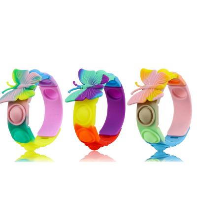 China Baby Toy Silicone Bracelet Food Grade Silicone Popular Kids Safe Toys Multiple Colors for sale