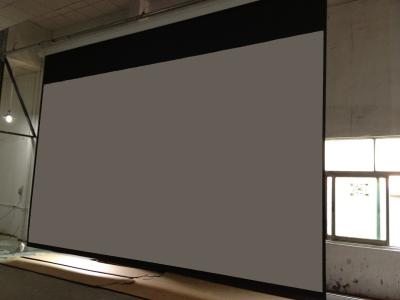 China 200inch Large Scale Projector Screen Motorized Tab Tensioned Projection Screen For Outdoor Te koop