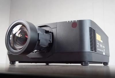 China 20000 Lumen 4K Laser 3LCD Projector Cinema Digital de Alta Definição 3D Construído em 3D Pronto para Negócios e Educação Projector de Hologramas à venda