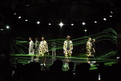 China Unsichtbare des Hologramm-3D Transparenz Maschensieb-Livehologramm-der Projektions-78% zu verkaufen