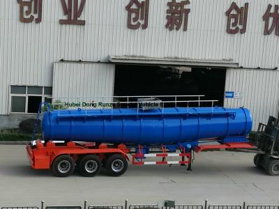 China Geconcentreerde van de de Vrachtwagenv-vorm 21000L van de Zwavelzuurtanker H2SO4 98% Trias BPW Te koop