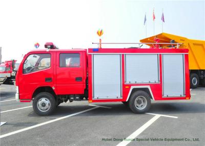 Cina Digiuna il camion di estinzione di incendio del serbatoio di acqua di salvataggio 4x2 95HP, veicolo di bassa potenza dell'offerta del fuoco in vendita