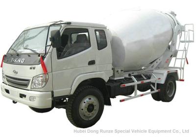 Chine Camion 2 CBM, camions préparés de mélangeur concret de T. le Roi Chassis de ciment à vendre