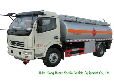 Chine gazole liquide Bowser de camion de réservoir 7000L pour réapprovisionner en combustible avec le distributeur simple de carburant de bec à vendre