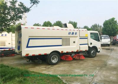 China Vakuumstraßen-Reiniger-Reinigungs-Bürsten Kapitän-Truck Mounted Sweeper With zu verkaufen