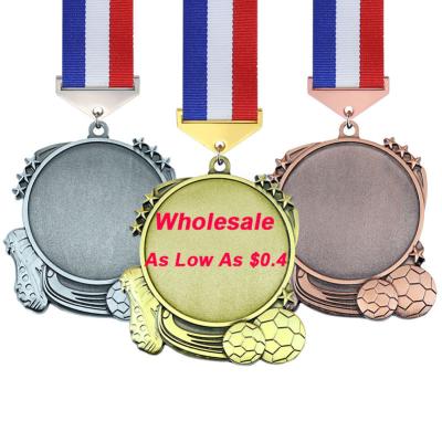 China Wholesale Europe and America football medals factory spot supply LY cheap custom design 3D metal football award medal for sale