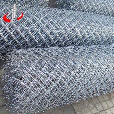 China Easily Assembled Cheap Hot Dipped Galvanized Chain Link Fence for sale