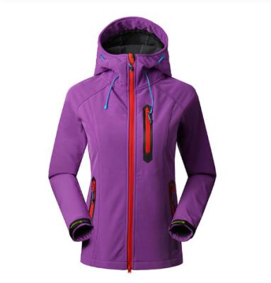 China Sustainable Women's Waterproof Softshell Jacket for sale