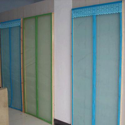 China Easy Install Magnetic Screen Door Curtain Magnetic Screen Door for sale