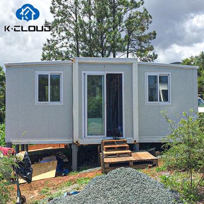 China 20Ft 40Ft Expandable Modern Soundproof Prefab Container House Steel Structure Portable Prefab Villa 2 Bedroom With Bathroom for sale