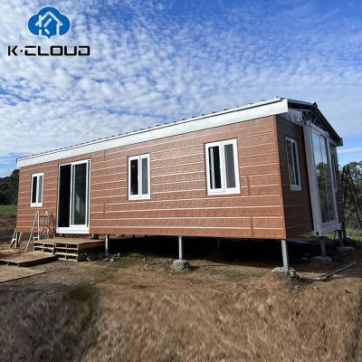 China Modern Anti-Seismic 40 FT 20 FT Prefab Container House Expandable Living Pre Fabricated 2 3 4 5 Bedroom Prefab Home With Toilet for sale