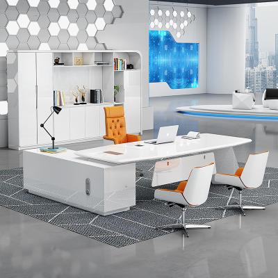 China Modern Director Chair Table Luxury Computer Office Desk (Height) Adjustable Hot Selling Glass Office Desk for sale