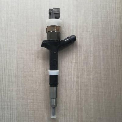 Chine Injecteur de carburant commun 2367027030 du rail HILUX Toyota pour RAV4 1CD FTV Avensis à vendre