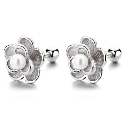 China TRENDY 925 sterling silver flower pearl simple threaded ear piercing for women fashion jewelry for sale