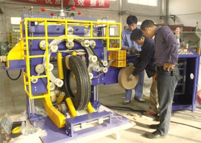 Cina Alto Rim And Tire Packing Machine efficiente ha personalizzato l'operazione 2-4m/Min Roller Speed di HMI in vendita