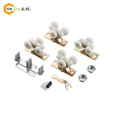 China Popular and hot selling modern furniture silent fittings and sliding door system using roller wheels and pullys for sale