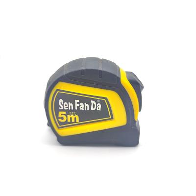 China Wholesale Retractable Steel Tape Measure 25ft Distance Rubber Tape Measure / 3M 5M 7.5M Coverage Tape Measure for sale