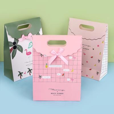 China Customized gift bag, handbag, Valentine's Day gift bag, birthday gift gift box bag, gift package for male and female fri for sale