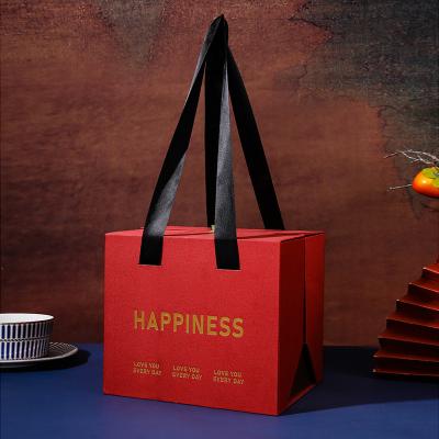 China Paperboard Portable Packaging Box Christmas Halloween Holiday Gift Box for sale