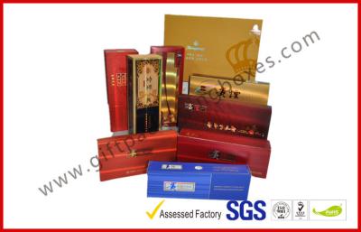 China Cajas de regalo rígidas hechas a mano del cigarro del tablero del rectángulo, paquetes del cigarro del papel revestido E de la aduana 157g en venta