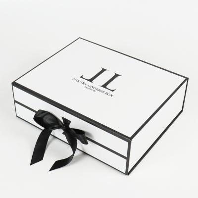 China High-end clamshell magnetic book gift box dress suit skirt shirt packaging gift box design customization for sale