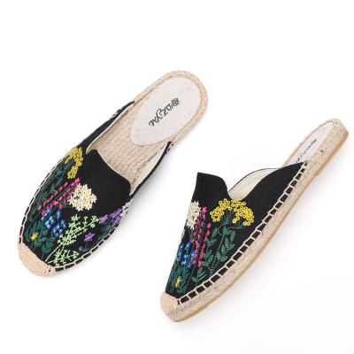 China Summer Lavender Pattern Breathable Slippers Ladies Non-slip Sandals Fashion High Quality Sneakers for sale