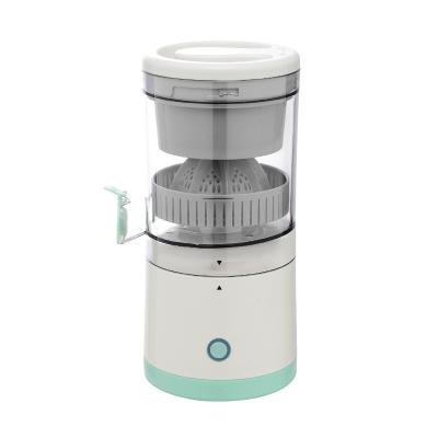 China Factory Wholesale High Efficiency Protable Usb Blender Fruit Portable Juice Extractor Blender Rechargeable Extractor Juicer for sale