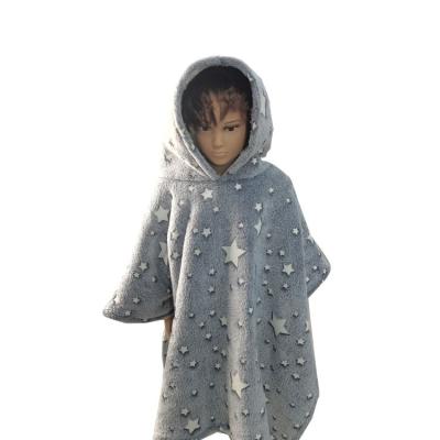 China OEM Breathable Custom Wholesale Star Cut Flower Flannel Fabric Bathrobe With Hood For Infant And Kids for sale