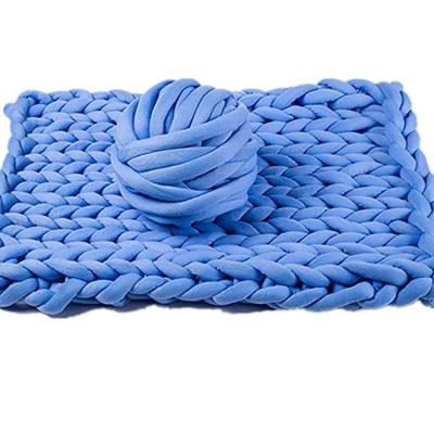 China Anti-pilling New Floater Thick Bulky Acrylic Softee Washable Chunky Vegan Yarn Superb For Arm Knitting DIY Handmade Blankets for sale