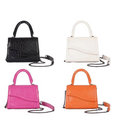 China Fashion cross body bag for women 2022 mini alligator PU shoulder bag candy chain cross - body bag for girl for sale