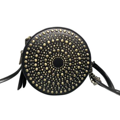 China Unique Fashion Round Cross - Body Circle Studs Shoulder Bag Retro PU Handbag Designer Chain Bohemian Leather Tote For Women for sale