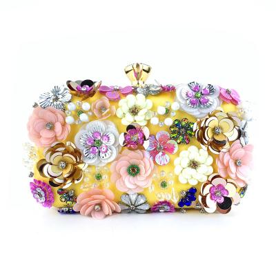 China Wedding Evening Purse Clutch Bag 2022 Design Evening Clutch Bag Diamond Luxury Rhinestone Beads Handmade Colorful Floral Flower Dinner Bag Beaded Cluth Purse for sale