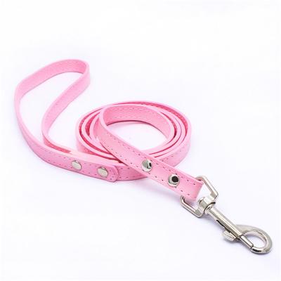 China Hot Selling Viable Pet Leash Retractable Leash For Dog Car for sale