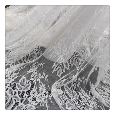 China New Fashion Viable Customizable Lace Fabrics 5 Yards African Light Hot Selling Nigerian Lace Fabrics Light Eyelash for sale